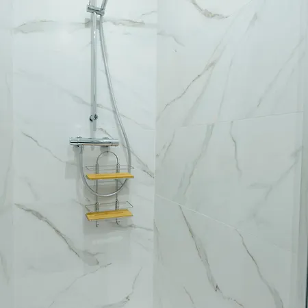 Apartament L'escale Des Carmes *