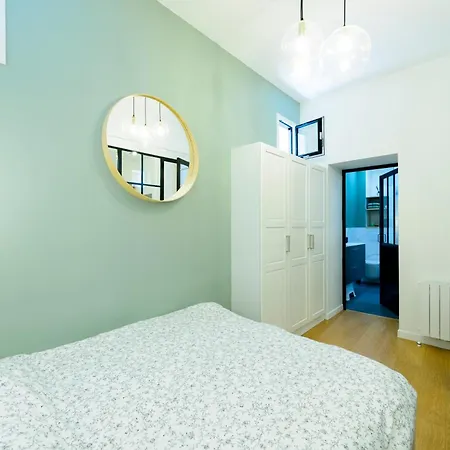 L'escale Des Carmes Apartament *