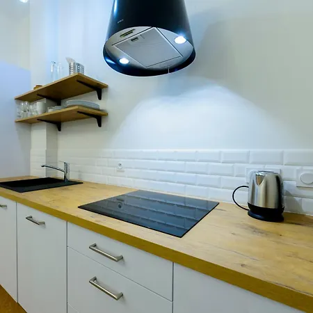 L'escale Des Carmes Тулуза