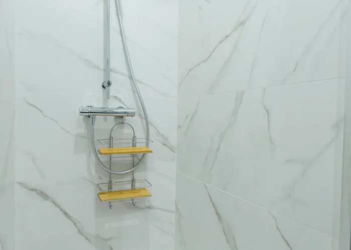 Апартаменты L'escale Des Carmes *