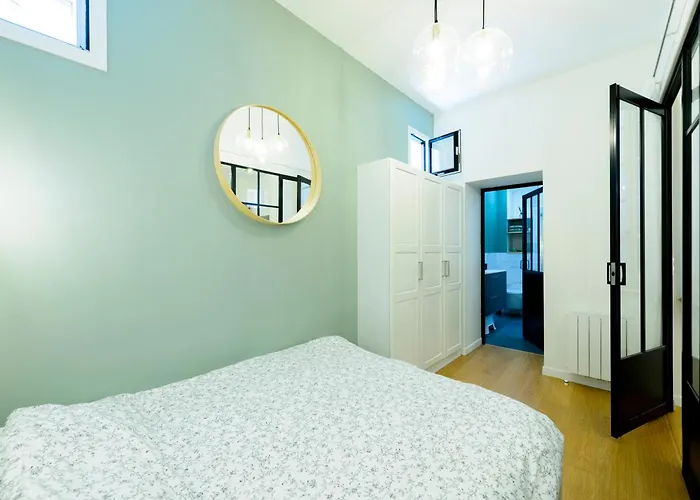 L'escale Des Carmes Апартаменты *