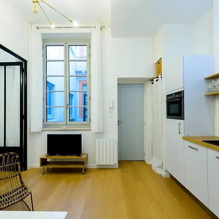 L'escale Des Carmes * Toulouse